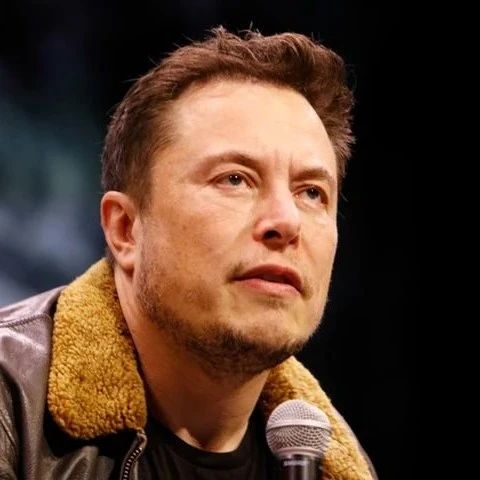 Robotaxi只上路了10辆，马斯克身家微涨1000亿