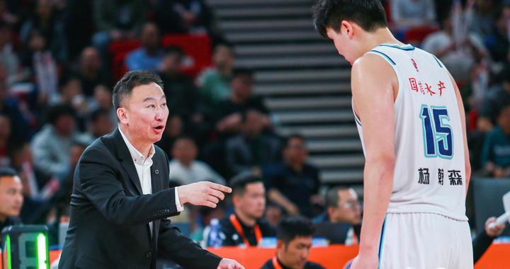 刘维伟祝贺杨瀚森：恭喜瀚森 生日快乐 期待打出一番新天地