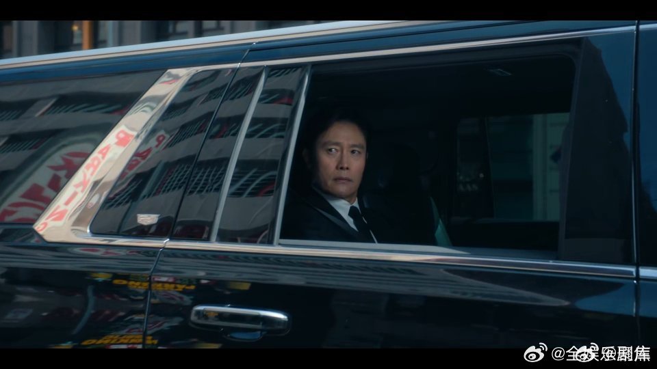 凯特布兰切特现身鱿鱼游戏3彩蛋，李秉宪旁观引猜测