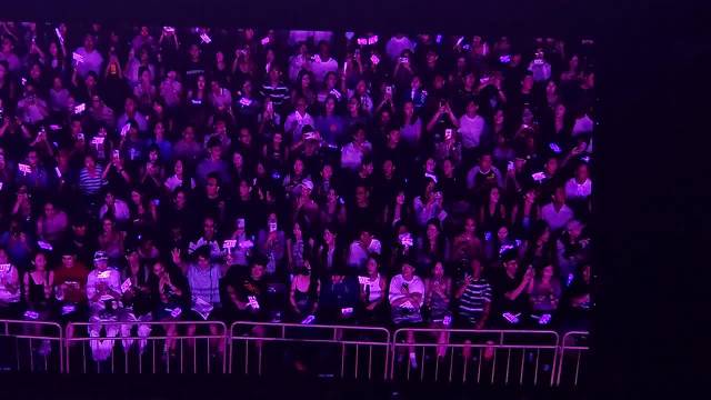 奥运冠军孙佳俊现身林俊杰演唱会获互动