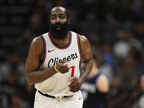 快船续约哈登，亚历山大沃克比西蒙斯好用，巴图姆续约快船