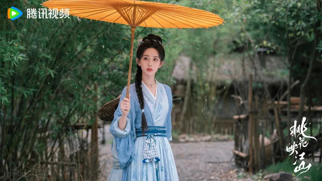 《桃花映江山》剧照