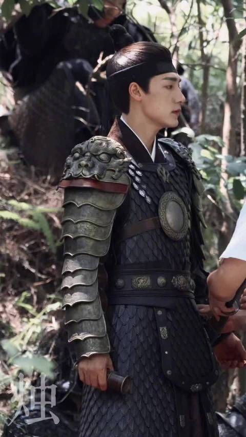 此沙 良陈美锦 今日路透 生图直出这么帅的陈三爷