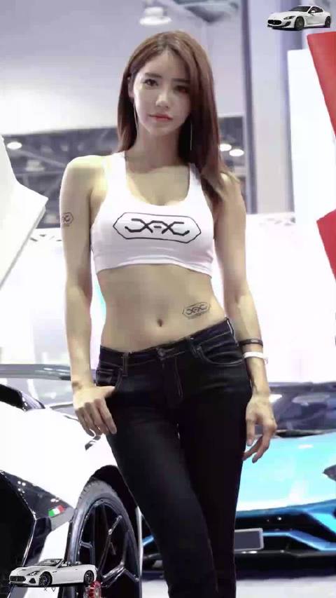 韩国车模 车展现场