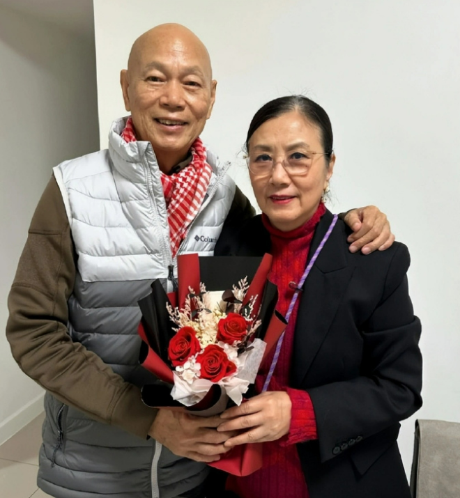 79岁罗家英患癌、放弃化疗！妻子汪明荃：尊重他的决定
