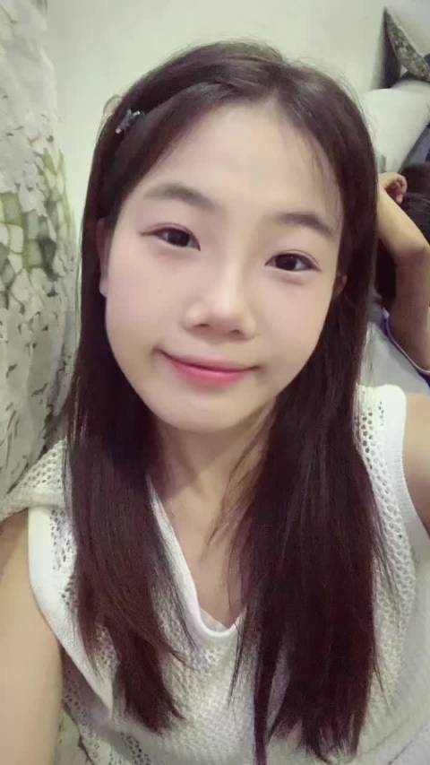 自拍这个东西，三分天注定，七分靠滤镜