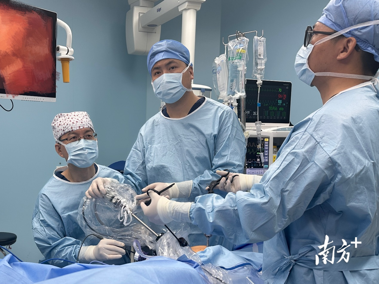 万里归途：一位海外华人的跨国“抗癌路”