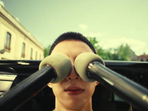 付航《喜单2》直言酷暑难耐，美团下单冰品演示丝滑