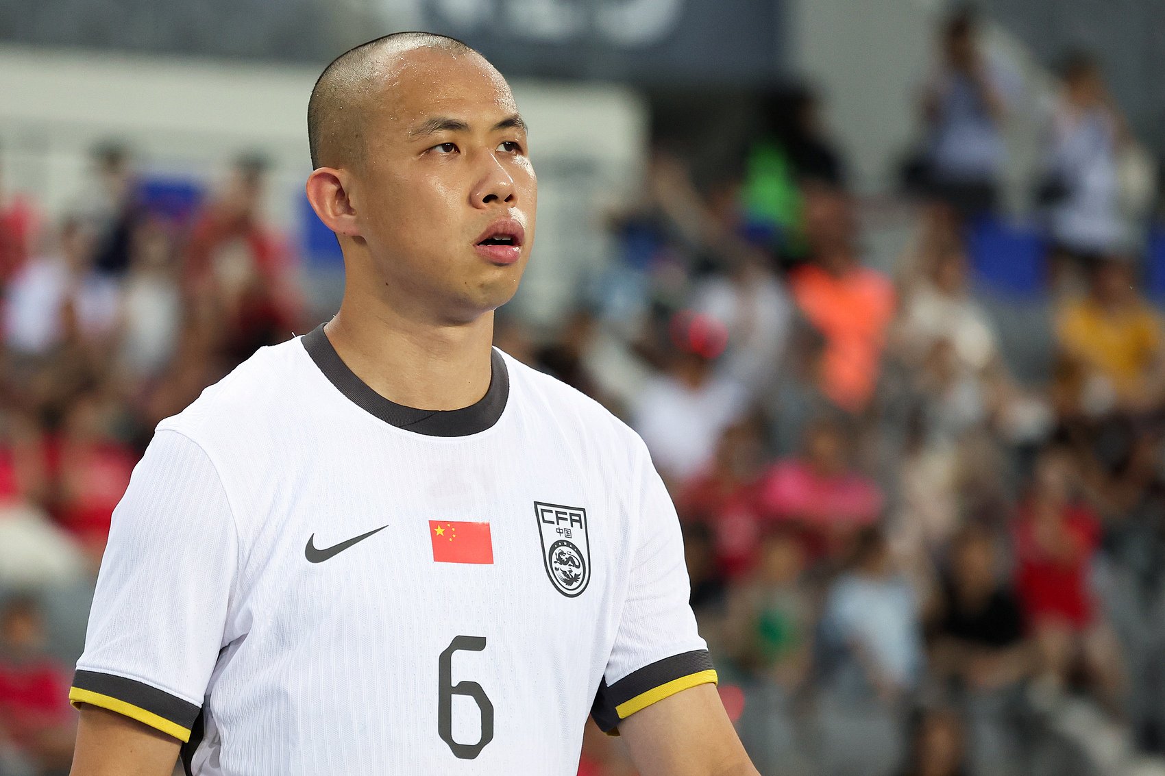 锁定主力️黄政宇、高天意连续两场首发，搭档国足双后腰