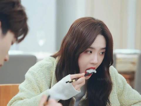 邢昭林卢洋洋，一对很韩系的情侣，从去年被狗仔拍到恋情实锤，感情还挺稳定