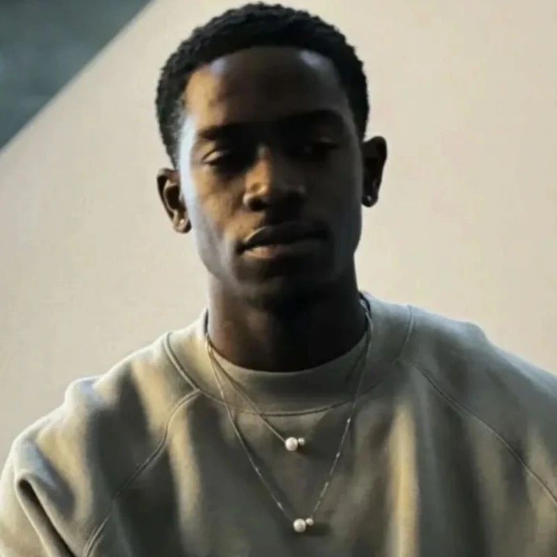 《F1》里的时髦男孩｜赏色