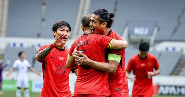 黄政宇制胜球，国足1比0战胜中国香港斩获东亚杯季军