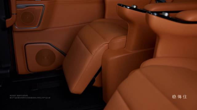 香港明星们现在纷纷把座驾换成国内品牌类似魏牌高山这些