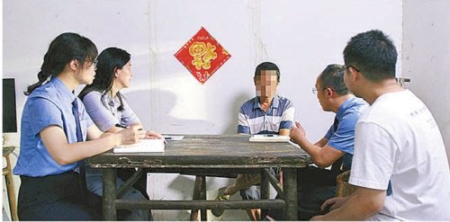 她为何带着外孙女蜗居窝棚四川泸县：化解九年居住权纠纷为六旬老人解决揪心事