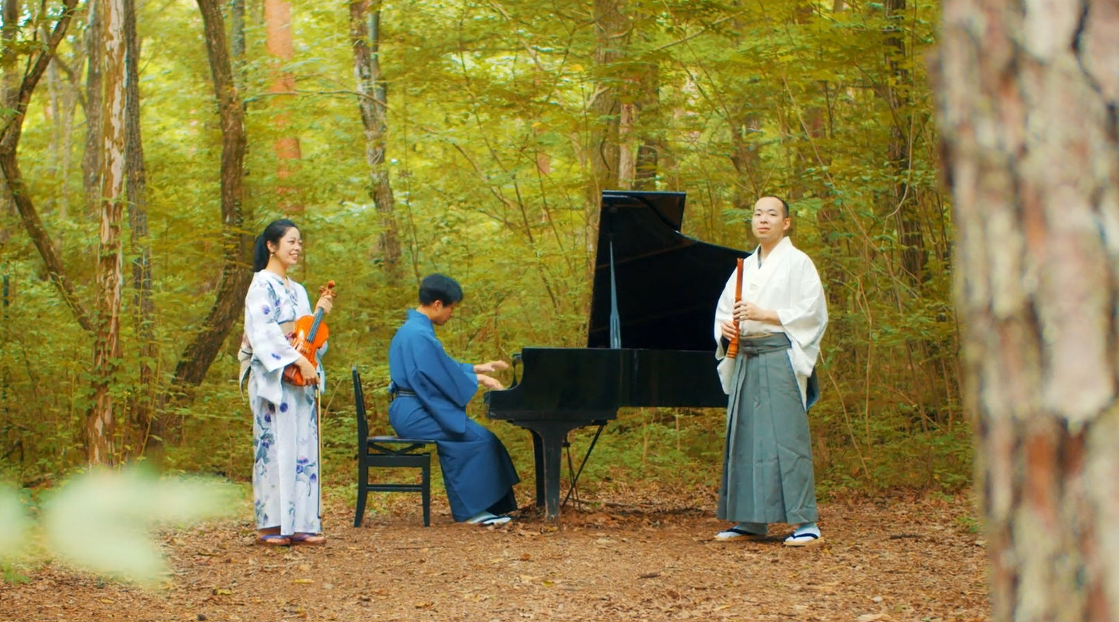 动画电影《千与千寻》插曲《ふたたび》