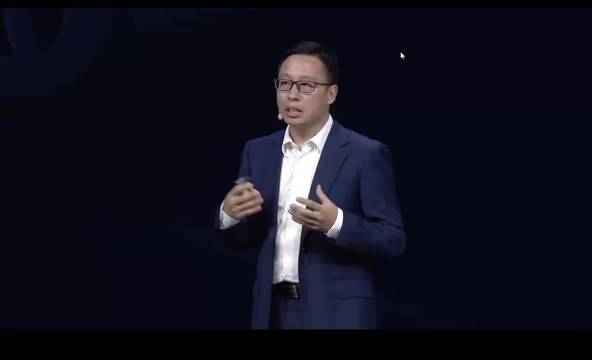 华为乾崑智驾人均里程524公里，领先行业2-4倍