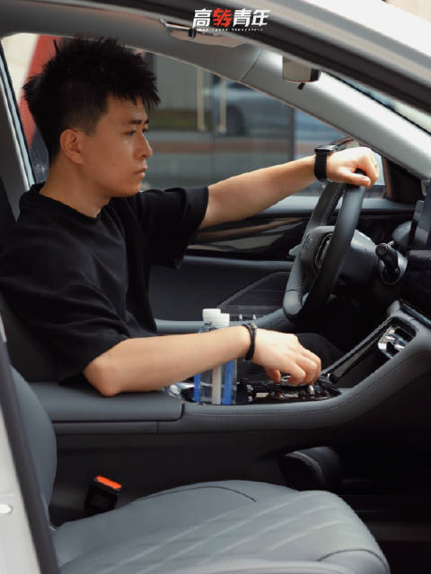 如何设计一台，符合大多数人审美的车？