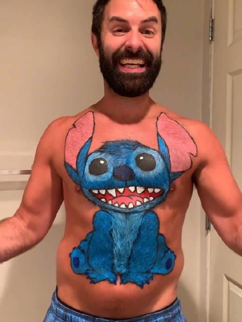 男子剃胸毛创作星际宝贝史迪仔、冰川时代希德造型