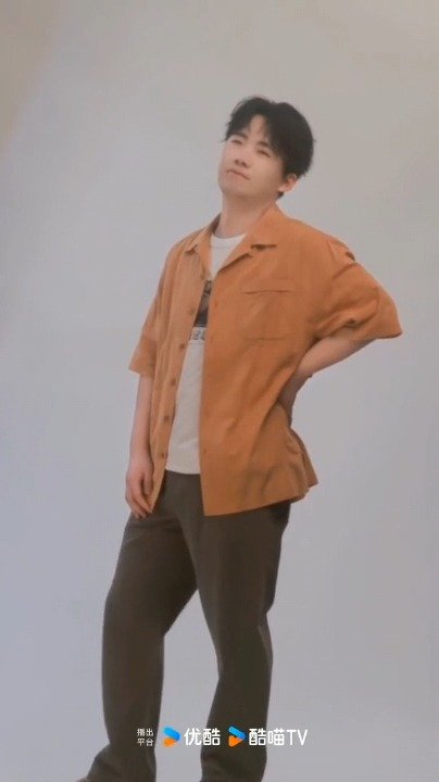 恭喜此处通往繁星开机大吉！郭麒麟张雪迎领衔主演