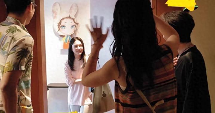 44岁阿娇在北京独居，住200平大房子，花700多点外卖，仍想要孩子