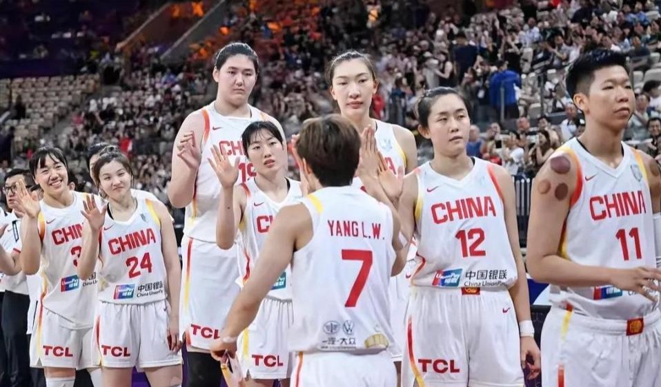 央5直播中日女篮半决赛，郑薇指出2点问题，宫鲁鸣带队能否赢27分