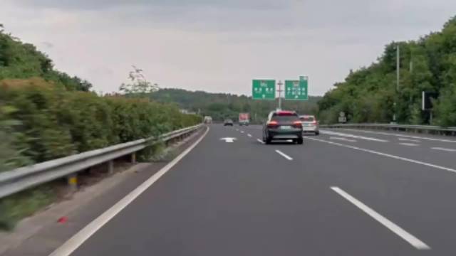 问界M9高速触发AEB避险，车主赞值回票价