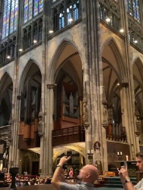 科隆大教堂演奏《星际穿越》原声“Cornfield Chase”！