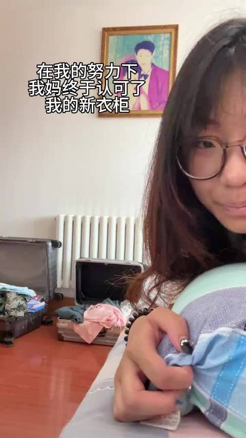 湖北大学生暑假回家松弛感拉满，行李箱成流动资产