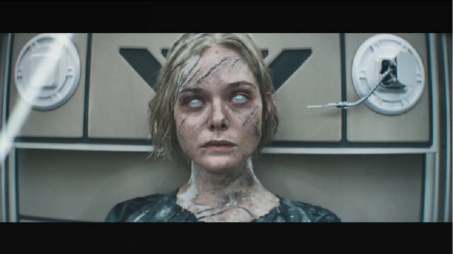 艾丽·范宁主演《铁血战士：杀戮之地》预告发布，铁血战士结盟生化人对抗外星生物