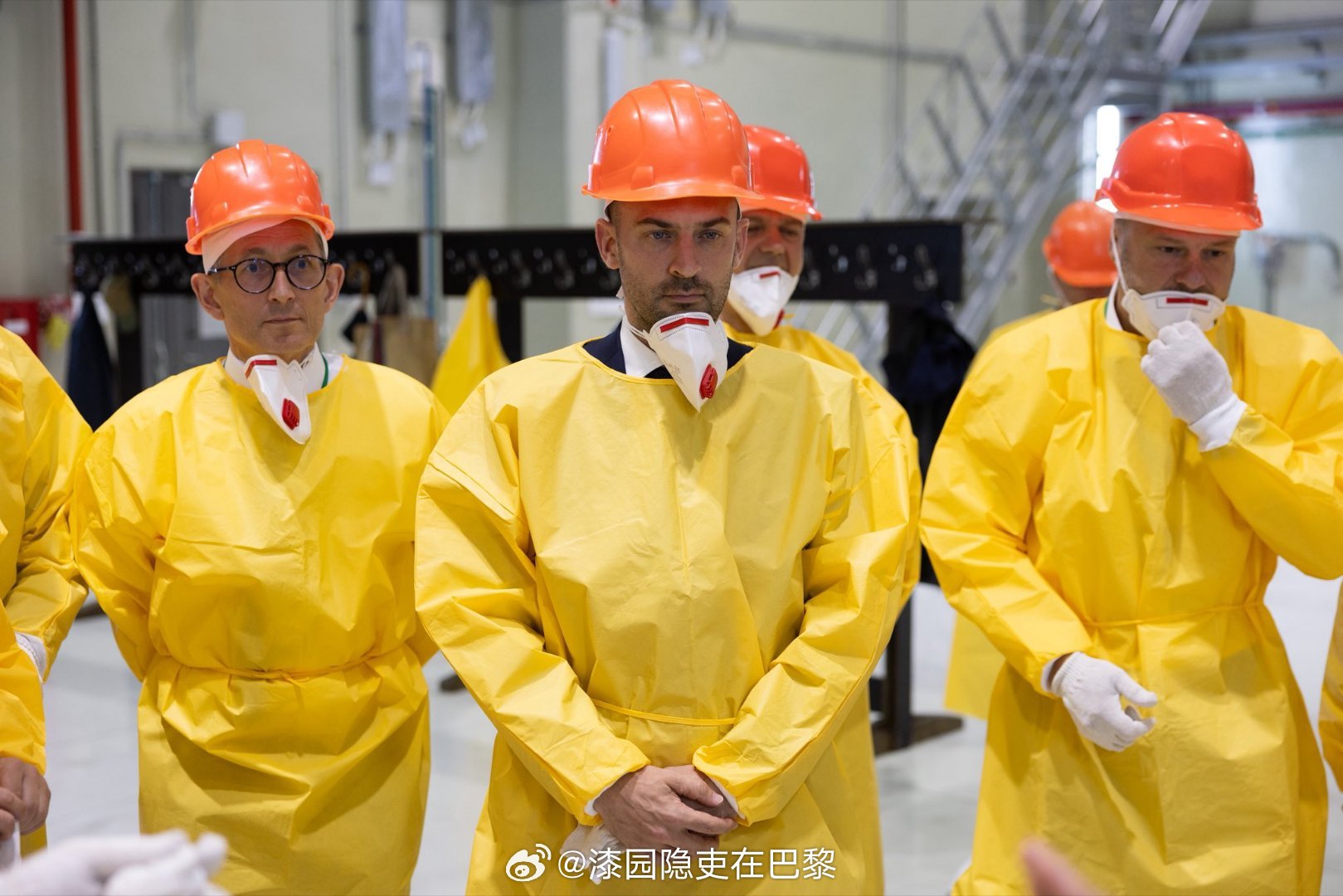 在乌克兰访问的法国外长巴罗参观了乌克兰切尔诺贝利核电站