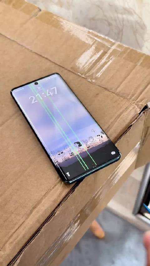 学网上修屏幕，结果芭比Q了