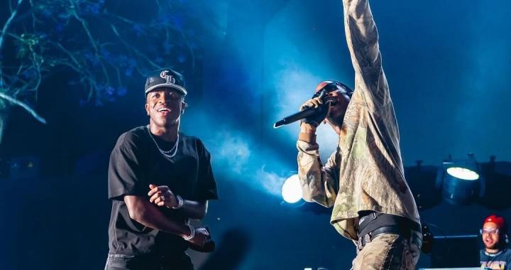 太嗨了！Travis Scott参加维尼修斯生日派对并演出 卡马文加也在