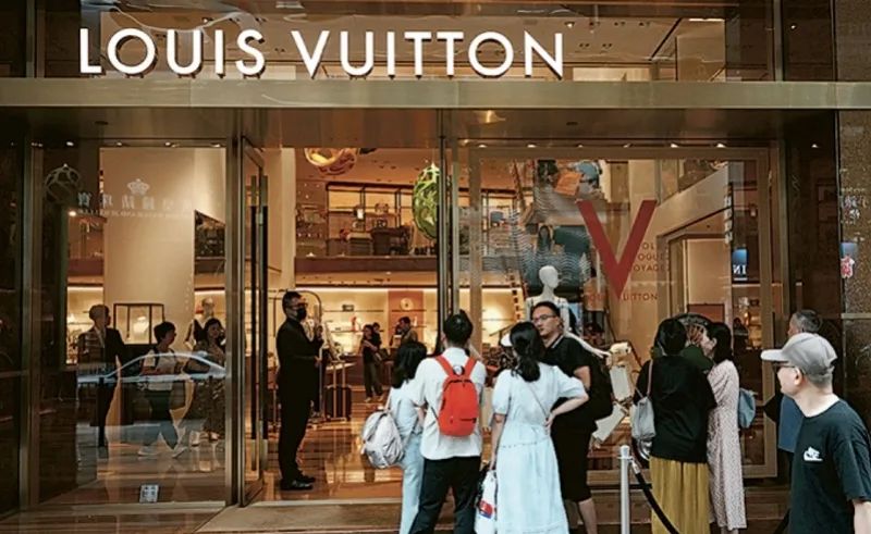 LV香港门店。