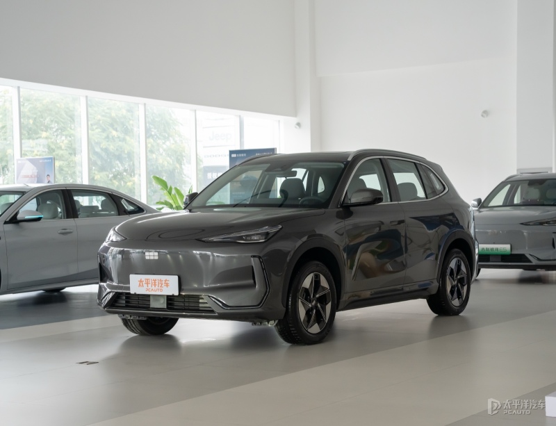 2026款吉利银河E5抢先体验 将7月24日上市 新增610km续航版本