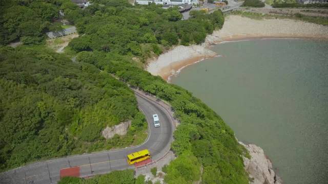 零跑B01上市价8.98万起，普陀山公路漫游体验