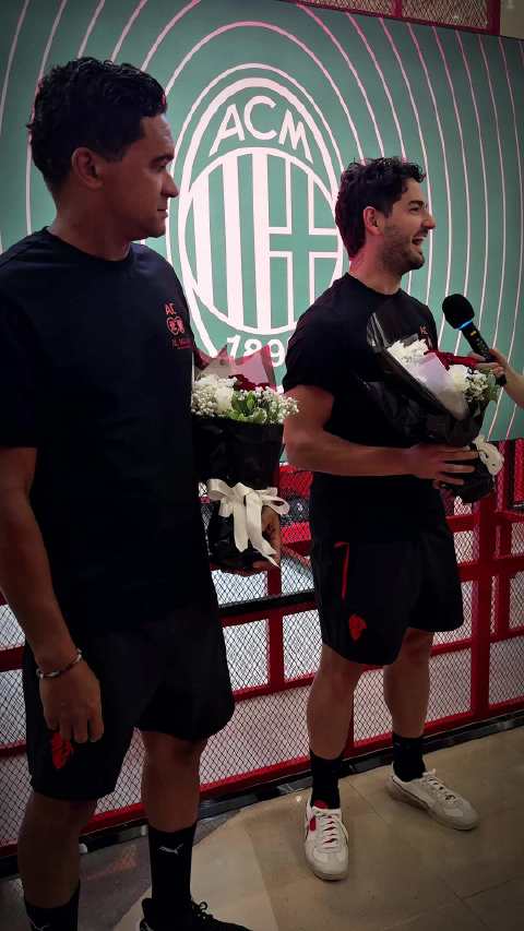 帕托塞尔吉尼奥现身香港AC米兰快闪店