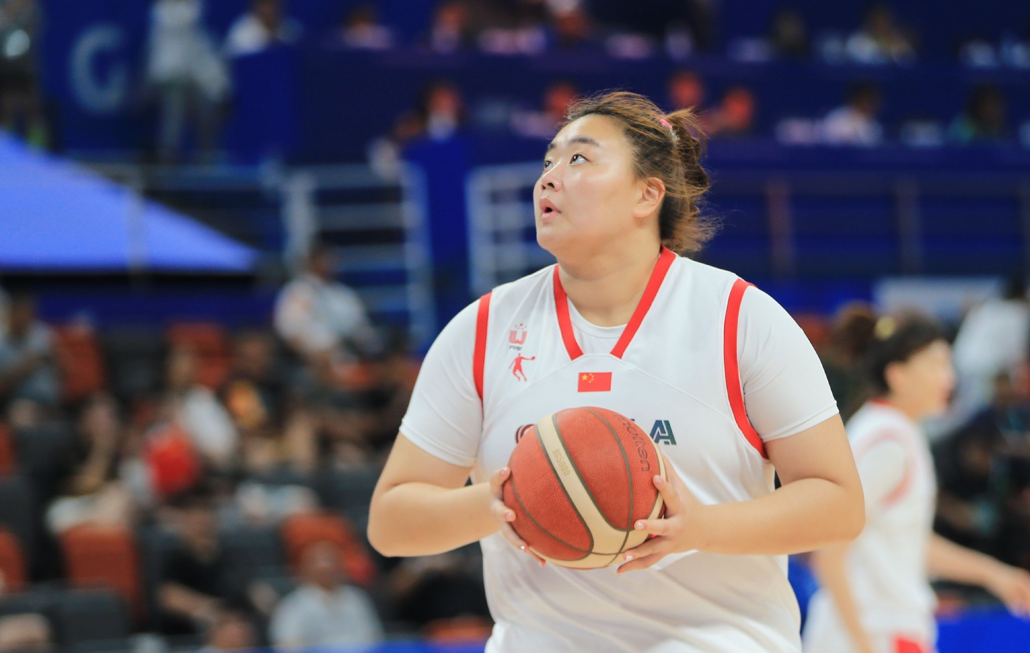 大运会力克美国夺冠！刘禹彤半决赛发烧仍坚持上场 决赛还在咳嗽