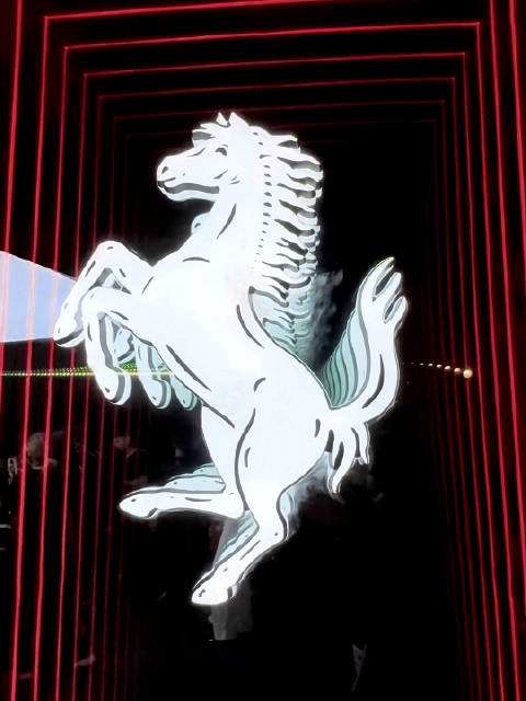 视频：早上好汽场全开法拉利296speciale