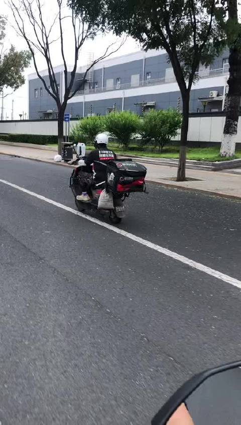 车若初见超话网友发现新车细节