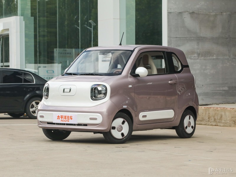 2026款奔腾小马上市 售3.49万元起