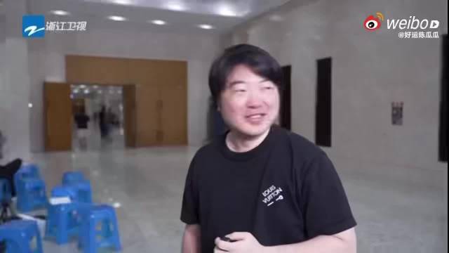 吴彤称王牌第一集笑点密集，王牌家族与飞行嘉宾打造快乐永动机