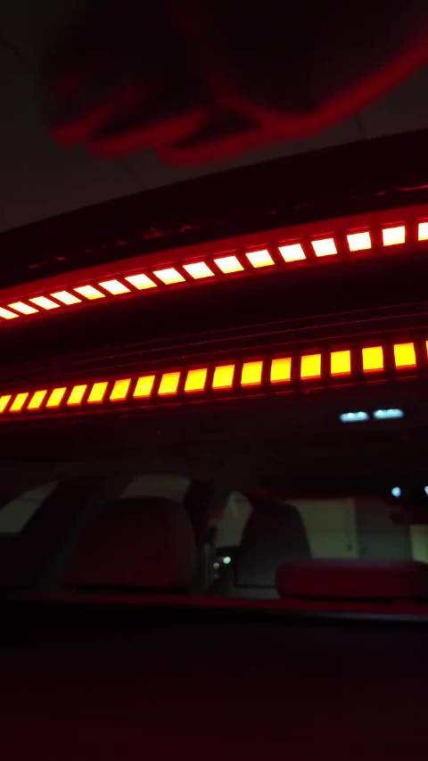 奥迪新 Q5 这个反射尾灯质感如何