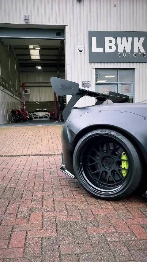 看不同的风景，遇见不同的人，拥抱独立的自己！