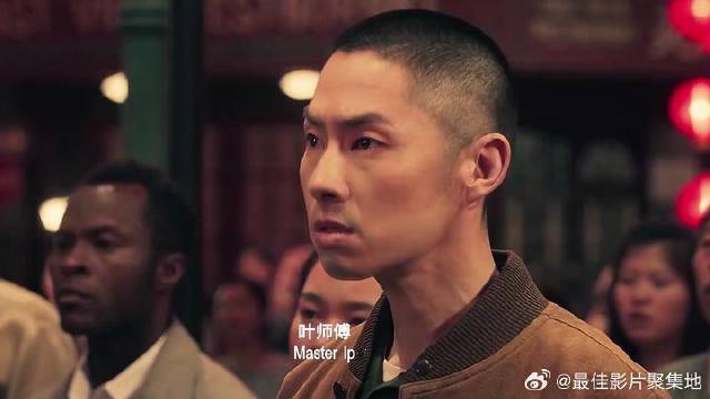 洋人比武对女人下狠手，叶问看不过去了，把洋人肋骨打断