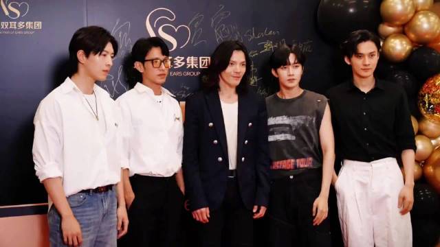 29日，由@向佐JackyHeung 和其表妹