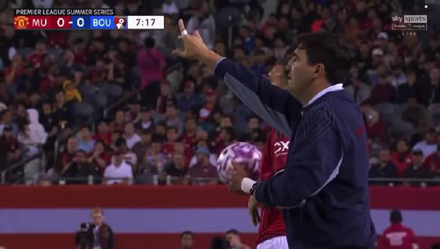 曼联4比1胜伯恩茅斯，霍伊伦、多古、阿玛德、威廉姆斯破门