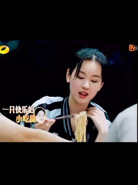 陈都灵这种“光吃不胖”的天赋异禀真的让人羡慕啊！