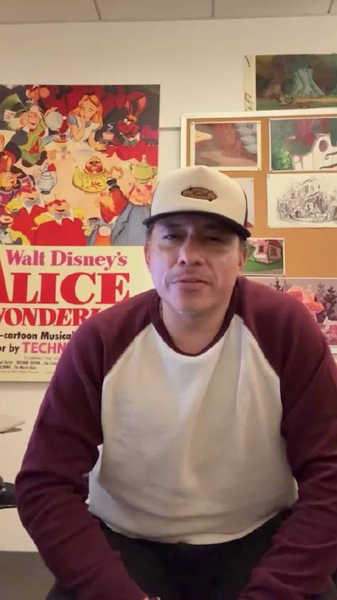 草莓熊设计师丹尼公开表白罗小黑战记2