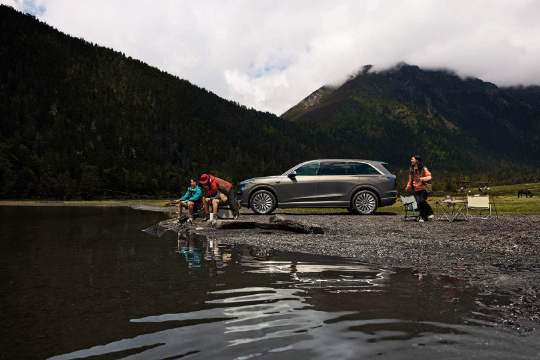 蔚来乐道旗舰车型L90正式上市，大有乾坤 大开世界