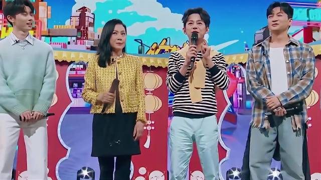 田震苏有朋时代少年团做客好六街，还带来新作品，太酷啦！